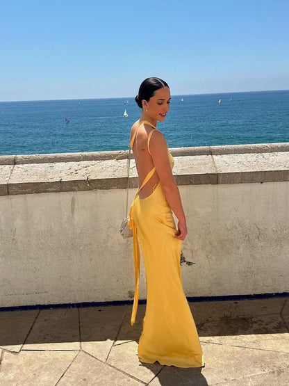 Vera | Maxi Dress Elegante con Dettagli Crossover e Chiusura a Zip 4