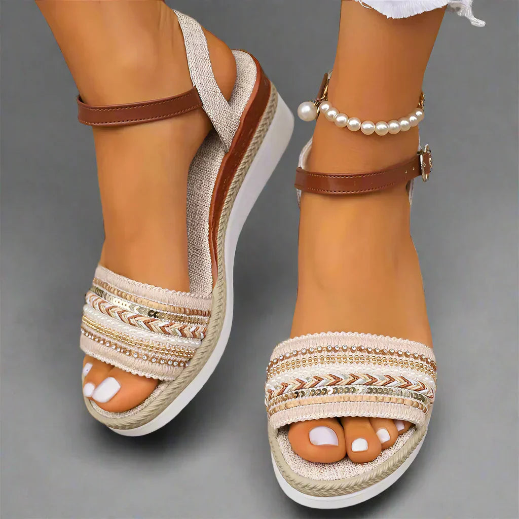 Sandalen met Veters en Intrecciato Ontwerp