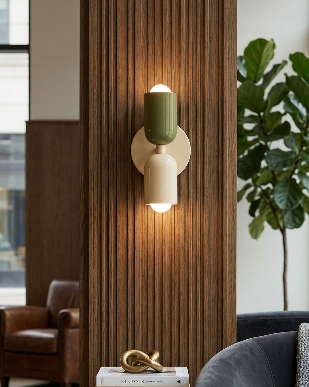 Metalen Wandlamp met Tweevoudige Lichtstraal – Scandinavische Design Verlichting voor Moderne Interieurs