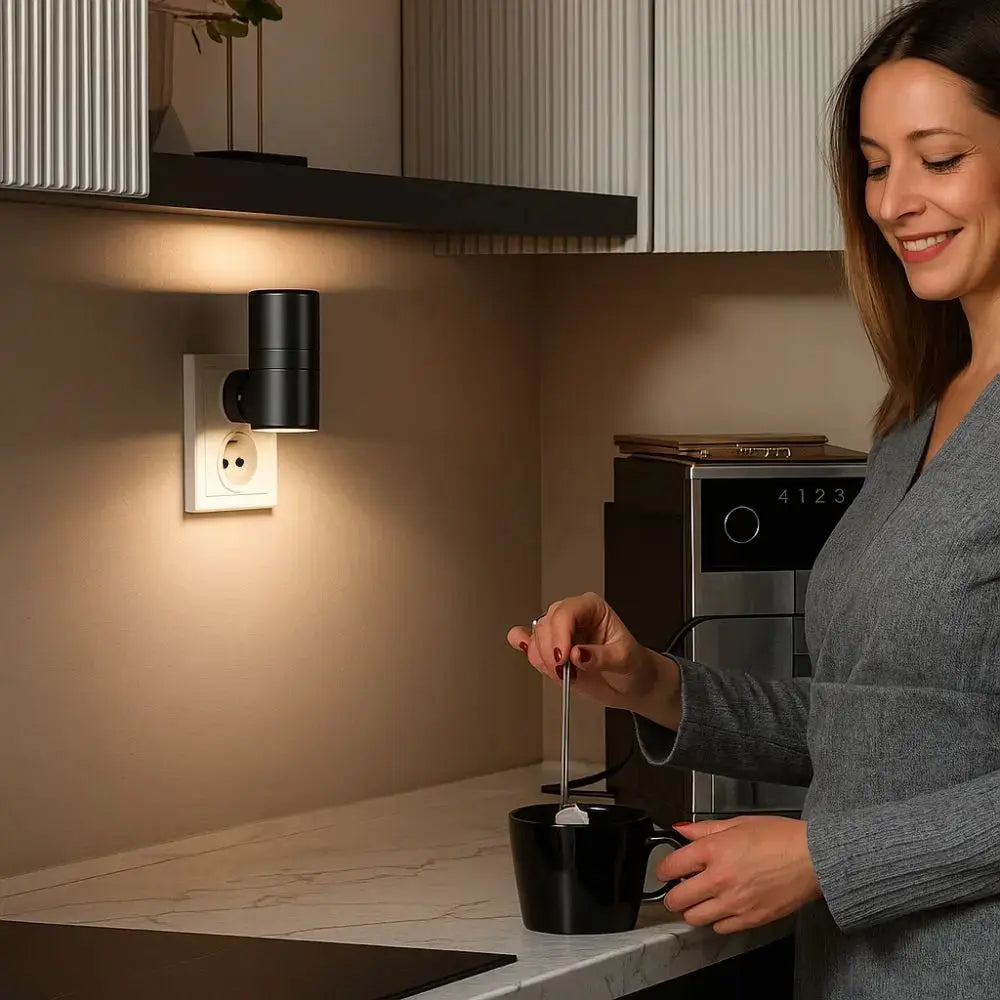 Nachtlampje Stopcontact LED Dimbaar Warm Wit 1W 100 Lumen Schemersensor Slaapkamer Gang Badkamer Kinderkamer Automatisch EU Stekker