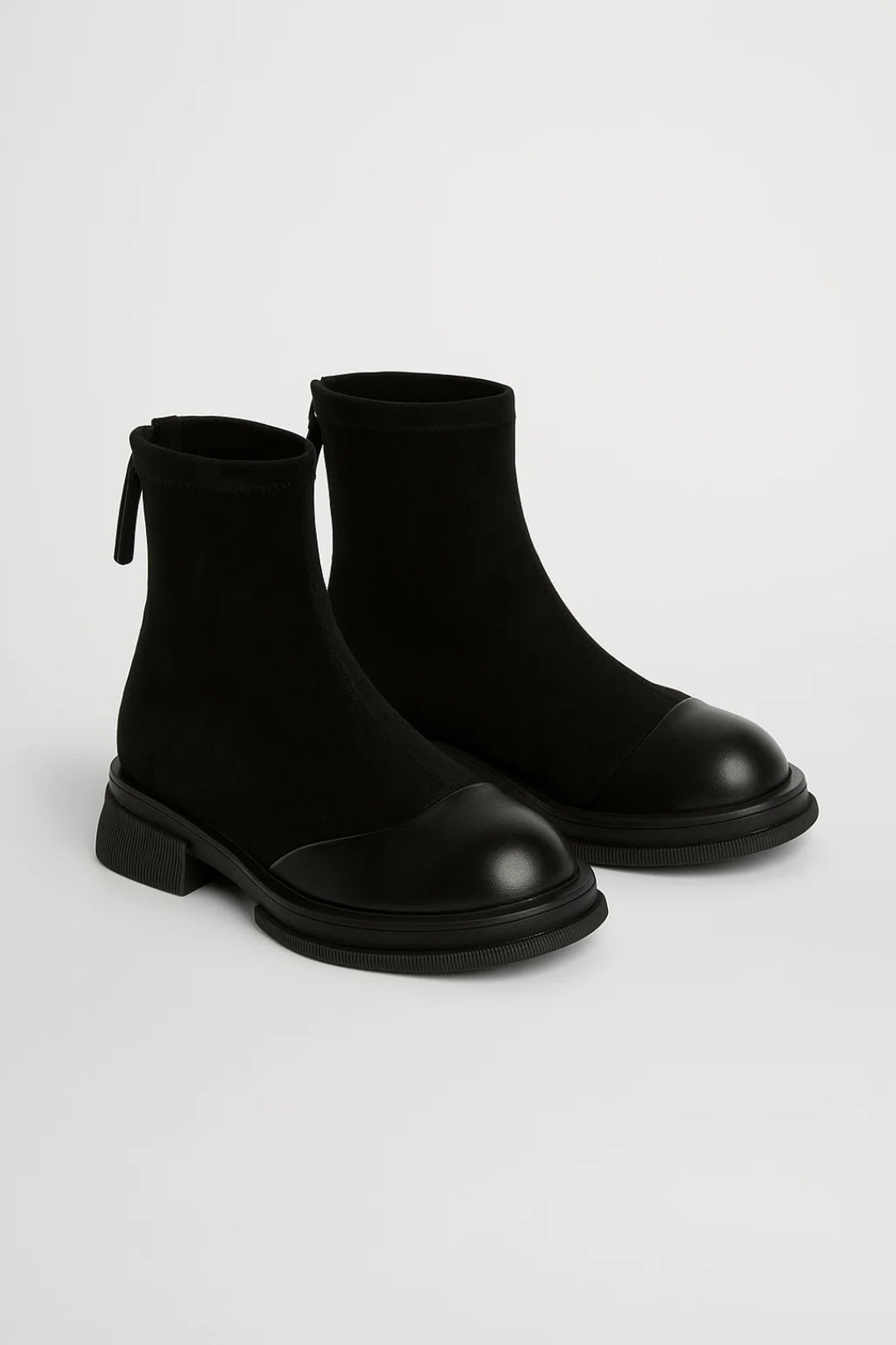 Dames Laarzen - Enkelhoge Socklaars Met Contrasterende Neus Casual Stijl - StudioMarella