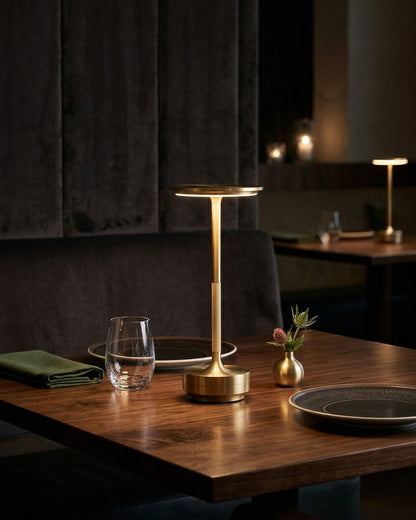 Oplaadbare LED Tafellamp met Dimfunctie Cilindervorm Metaal Draadloze Sfeerlamp