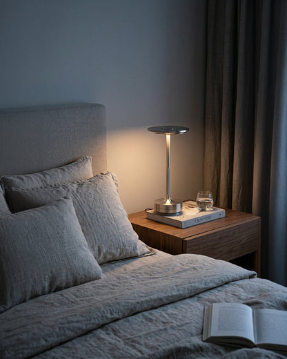 Oplaadbare LED Tafellamp met Dimfunctie Cilindervorm Metaal Draadloze Sfeerlamp