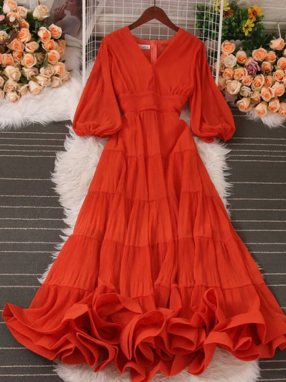 Vrouwelijke Zomerjurk Elegante Snit Luxe Stof