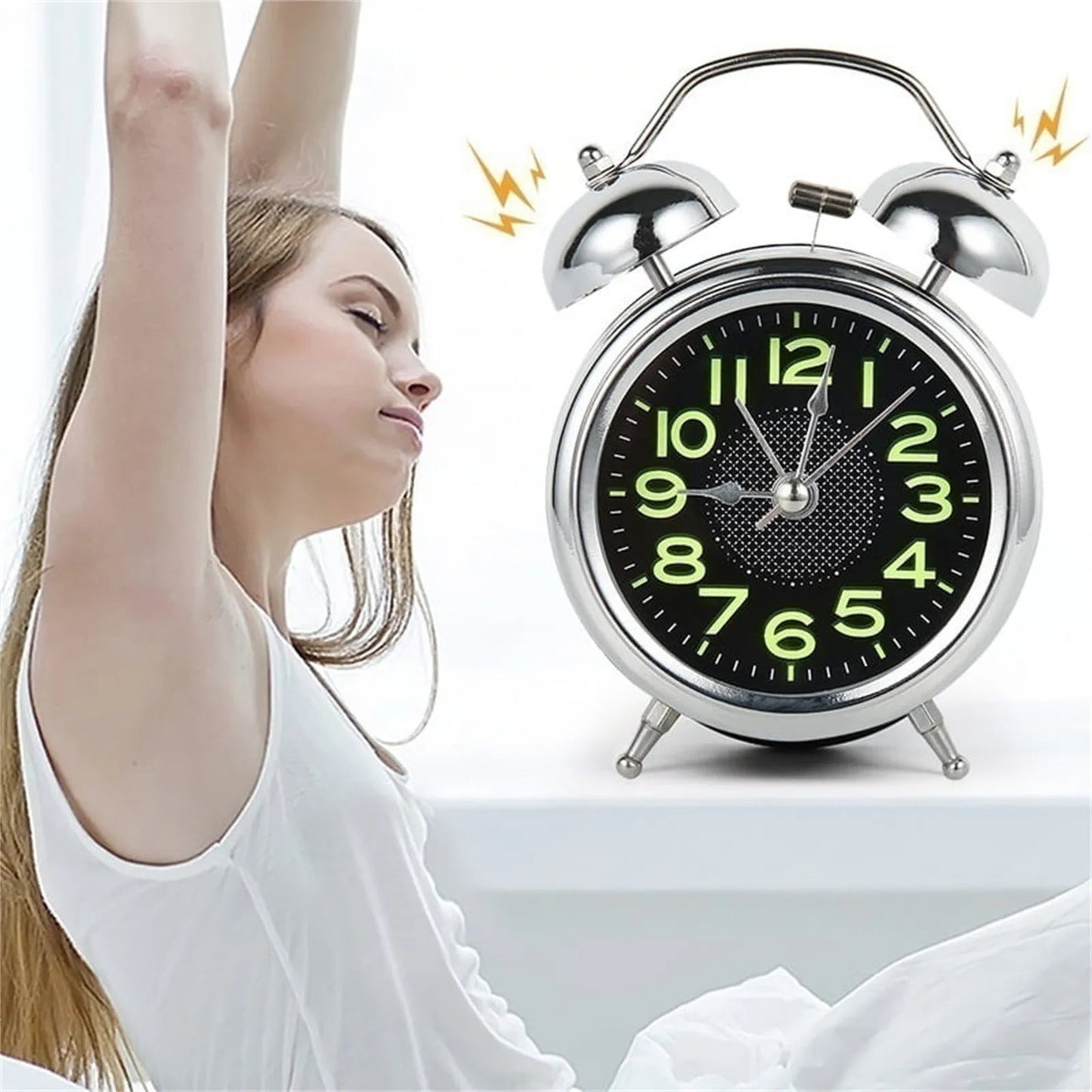 Retro Wekker met Dubbele Bel Zilverkleurige Metalen Behuizing Stille Quartz Beweging Nachtlicht Mechanisch Alarm voor Diepe Slapers Glazen Voorplaat 10cm Klassiek Design Batterijvoeding