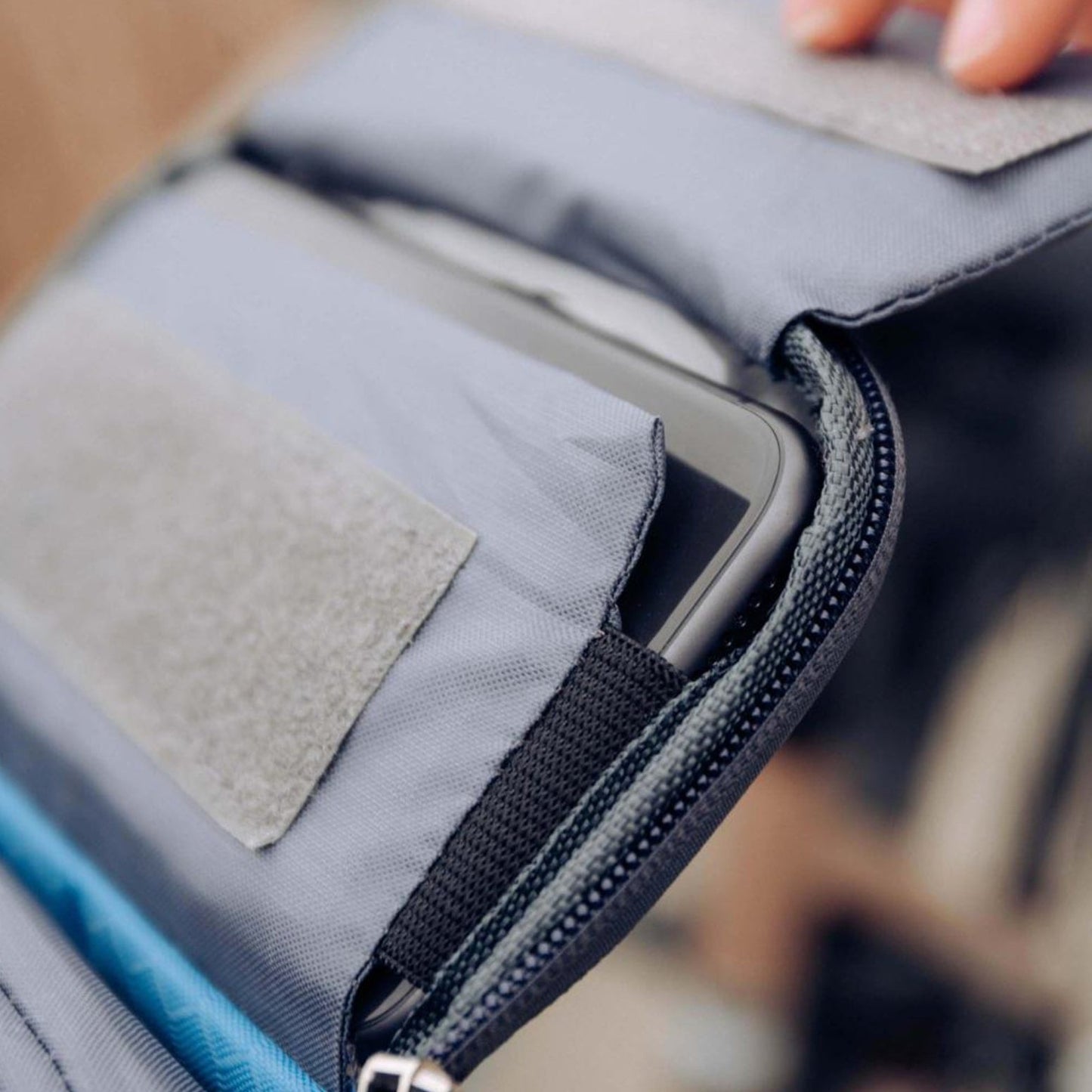 Fiets Stuurtas | Touchscreen Compatibel | Universeel Klittenband | Ridepocket | Waterafstotend Nylon Fietstasje voor Smartphone Navigatie Sleutels Portemonnee