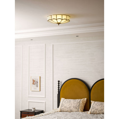Bloemvormige Glazen Plafondlamp met Messing Afwerking – Postmodern Design met 3,4 of 6 Lichtpunten