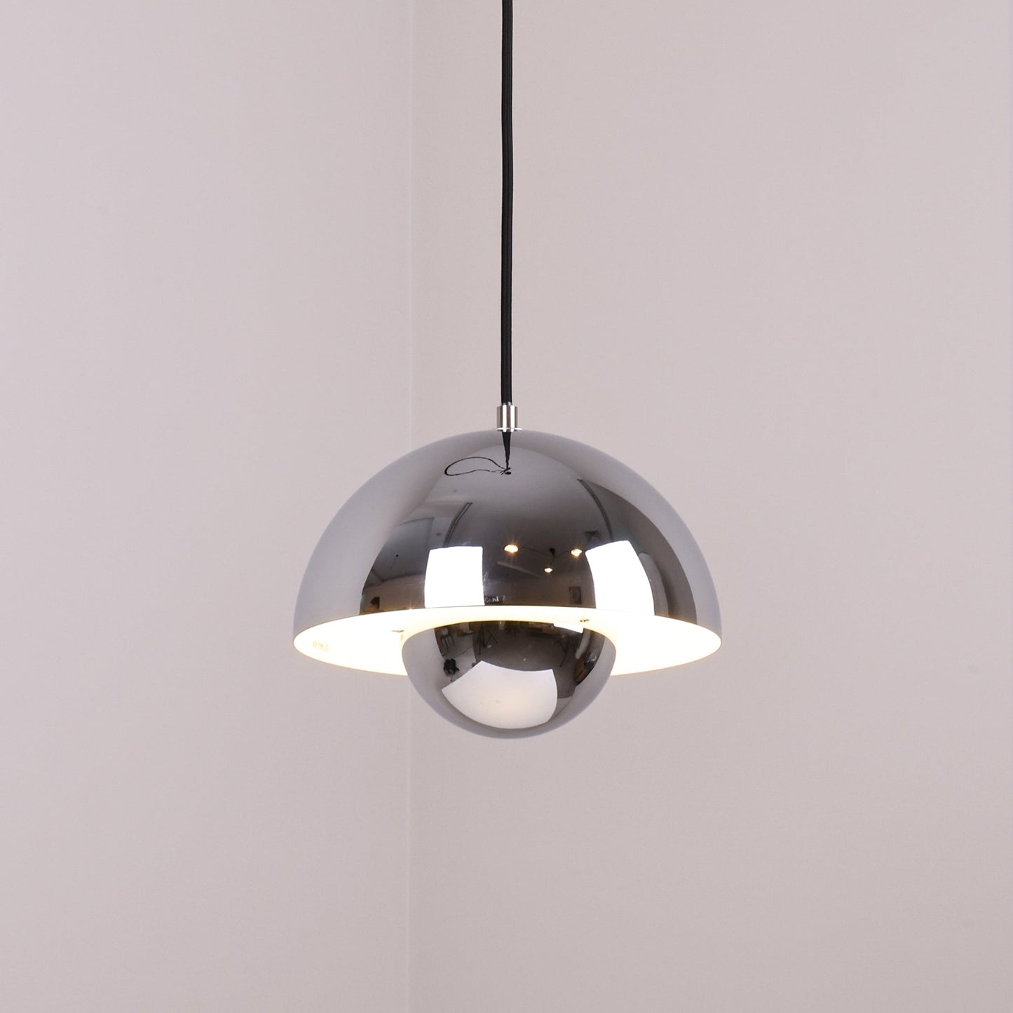 Ronde Hanglampen in Scandinavisch Design – Dubbele Halfbolvorm met Verstelbare Draad – E27/G9 – Verkrijgbaar in 16 Kleuren