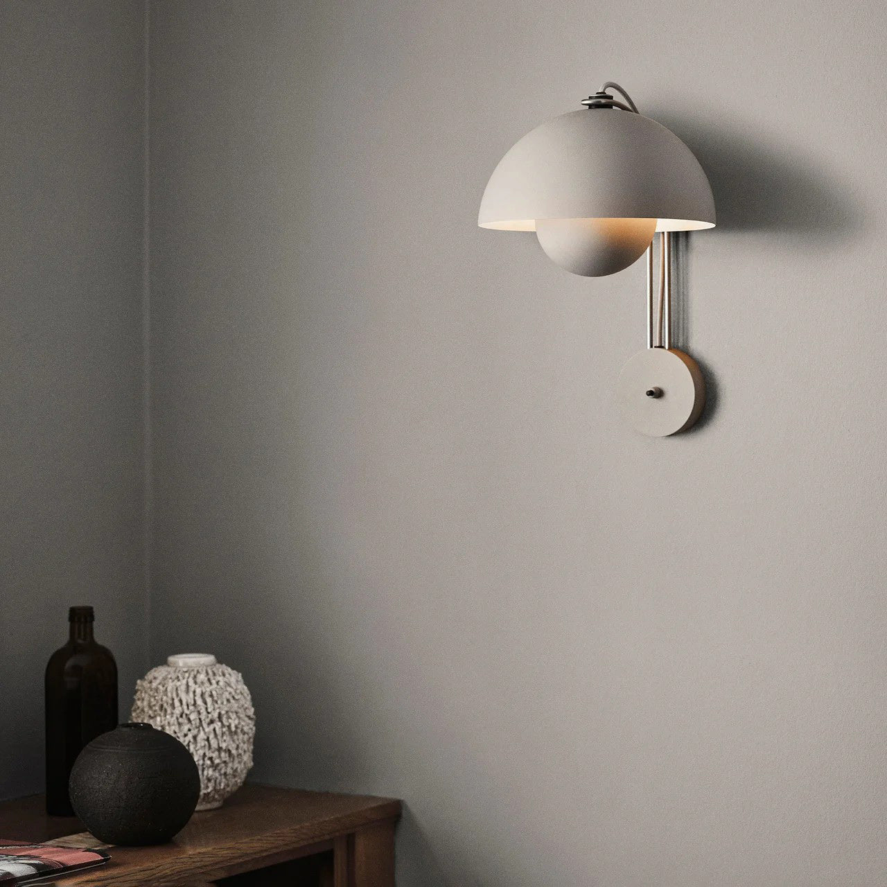 VP9 Wandlamp — Dubbele Koepel Stijlicoon in 13 Kleuren — Dimbaar E26/E27 — Voor Slaapkamer, Gang, Leeshoek