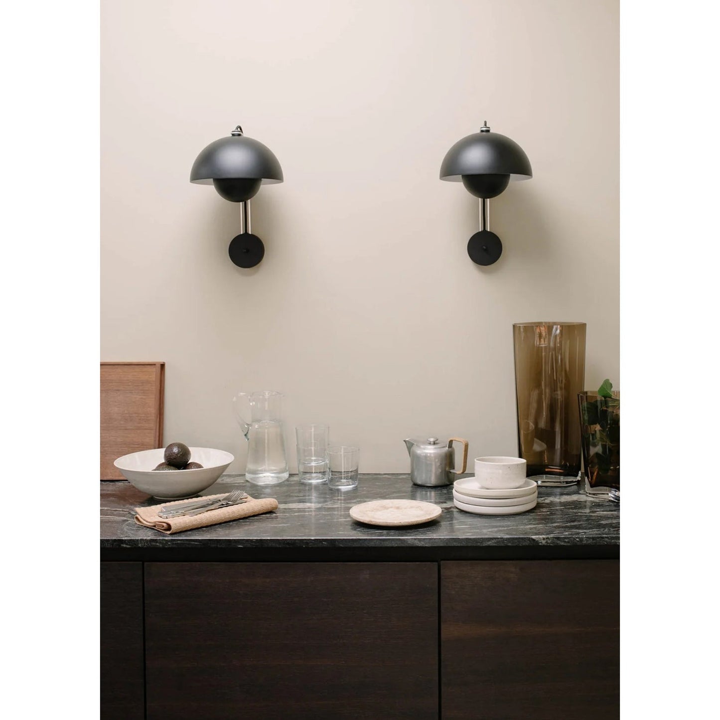 VP9 Wandlamp — Dubbele Koepel Stijlicoon in 13 Kleuren — Dimbaar E26/E27 — Voor Slaapkamer, Gang, Leeshoek