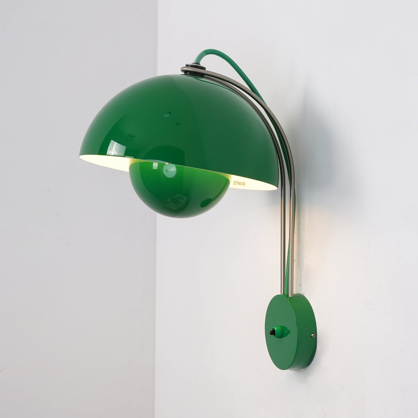 VP9 Wandlamp — Dubbele Koepel Stijlicoon in 13 Kleuren — Dimbaar E26/E27 — Voor Slaapkamer, Gang, Leeshoek