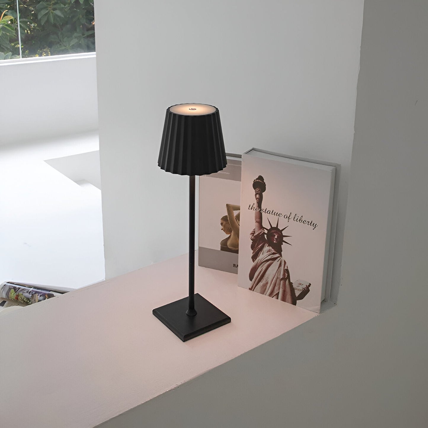 LED Tafellamp Verstelbaar Modern Design - StudioMarella