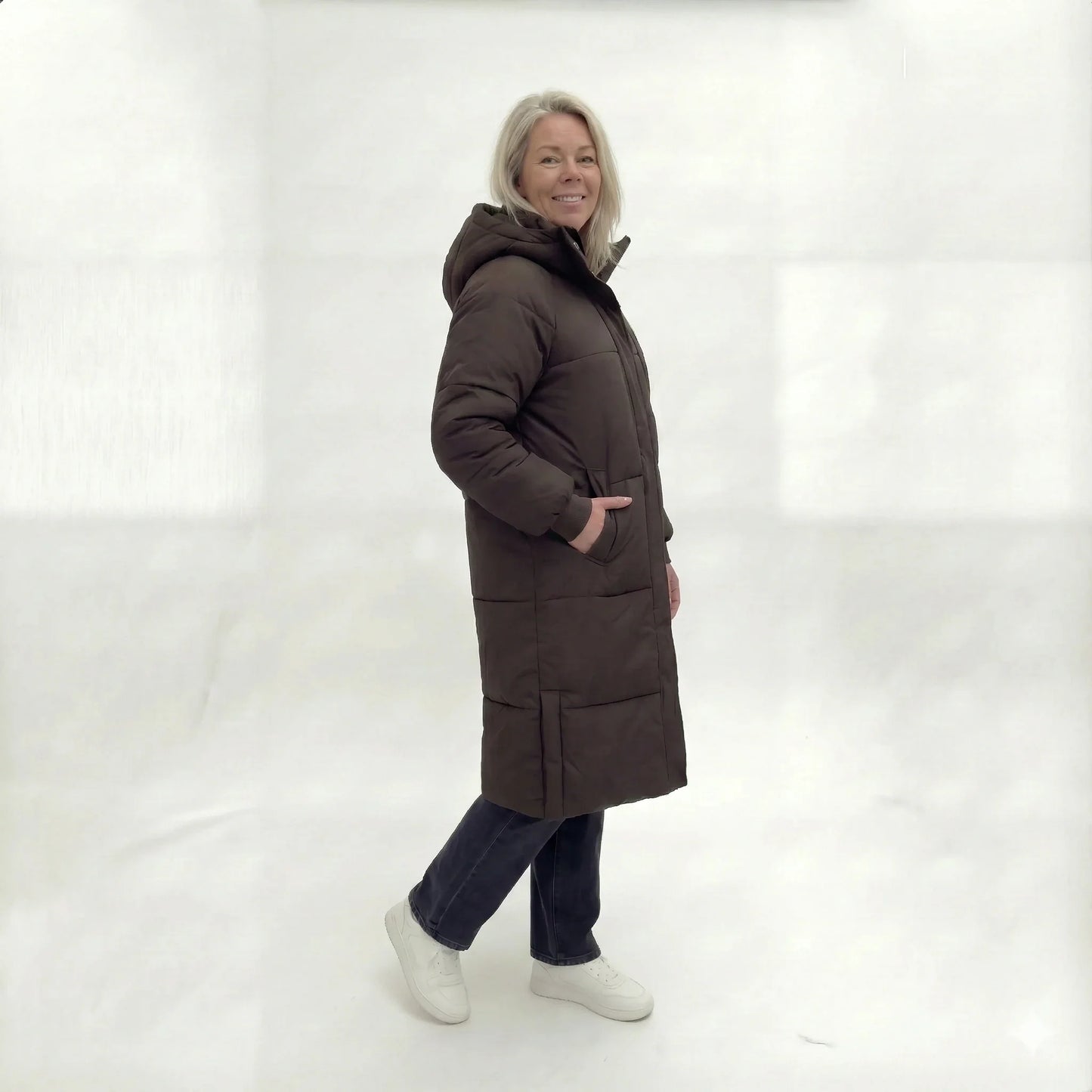 Dames Lange Gewatteerde Winterjas Met Capuchon