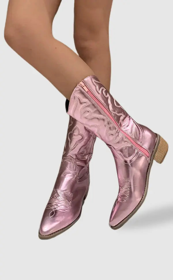 Cowboylaarzen van Metaal Elegant Genève Stijl → Stijlvolle Metalen Cowboylaarzen Elegant - StudioMarella