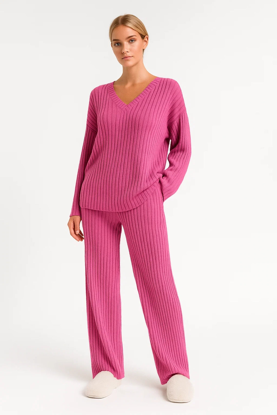 Lounge Set Zacht en Casual Met V-Hals Comfortabele Fit - StudioMarella
