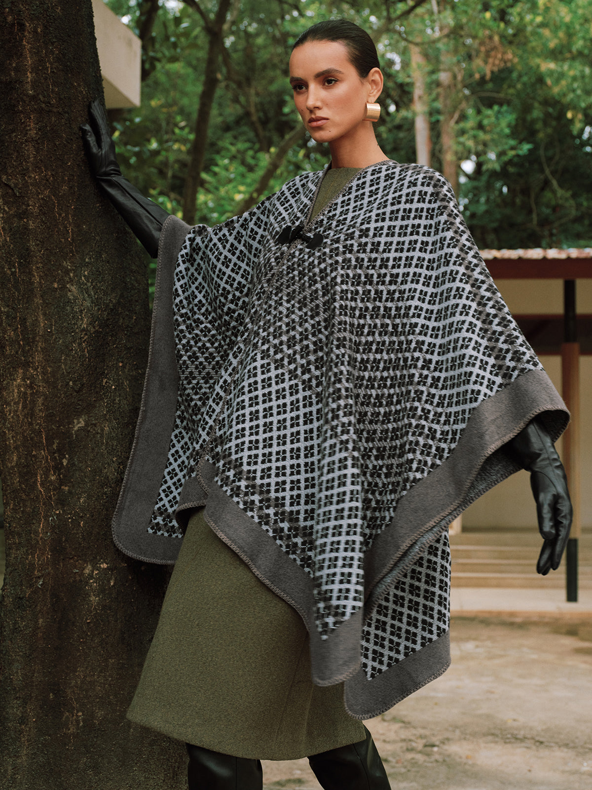 Poncho Ruitpatroon Gebreid Warm en Elegant - StudioMarella
