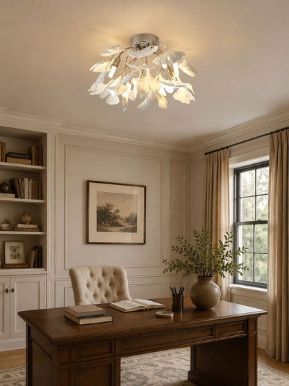 Keramische Hanglamp Ginkgo-Blad – Goudkleurige Armatuur met Witte Bladeren – Modern Natuurgeïnspireerd Design voor Woonkamer Eetkamer Slaapkamer