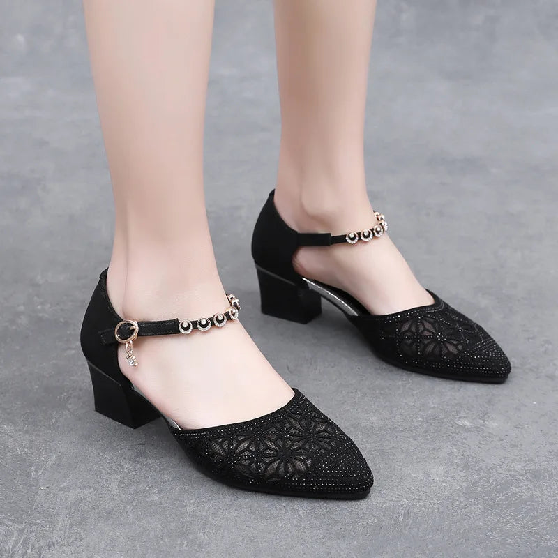 Puntige Neus Sandalen met Steentjes voor Vrouw