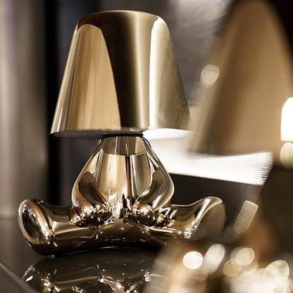 Moderne Tafellamp met Sculptuur – Goudkleurige Broers met Ingebouwde Accu en LED – Artistieke Verlichting voor Woonkamer, Slaapkamer & Bureau