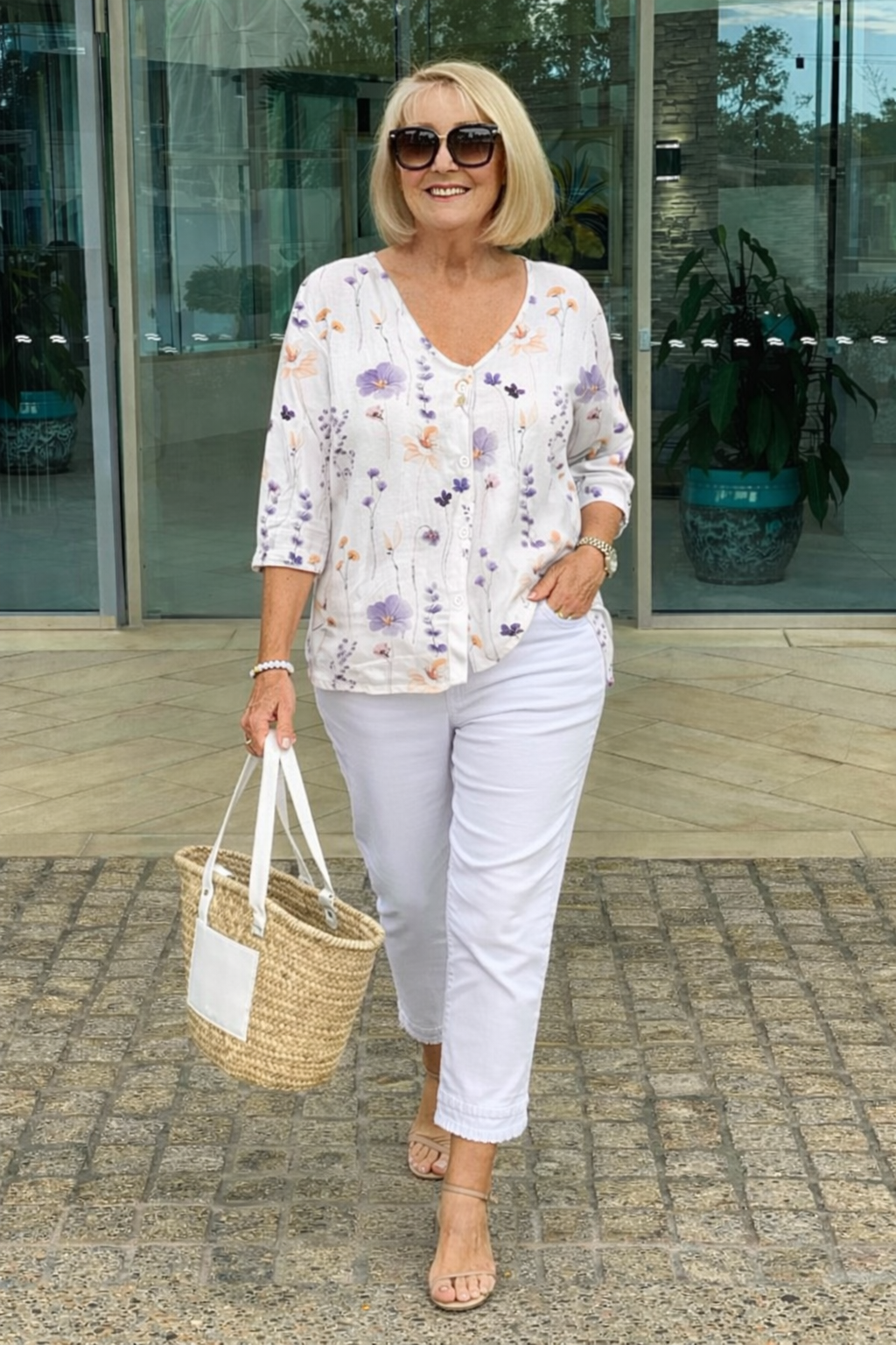 Goldie | Lichtgewicht, elegante damesblouse met bloemenprint 2