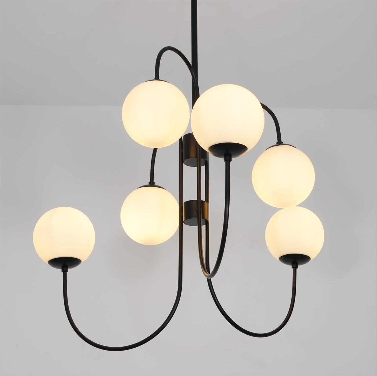 Zwanenhals Kroonluchter Ø76 cm – 8-Lichts Hanglamp met Glazen Bollen Goud/Zwart
