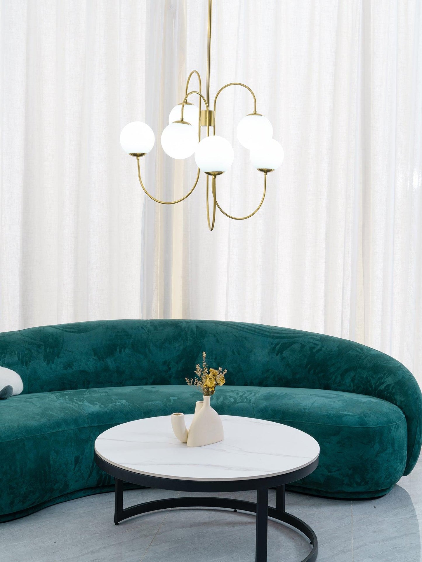 Zwanenhals Kroonluchter Ø76 cm – 8-Lichts Hanglamp met Glazen Bollen Goud/Zwart