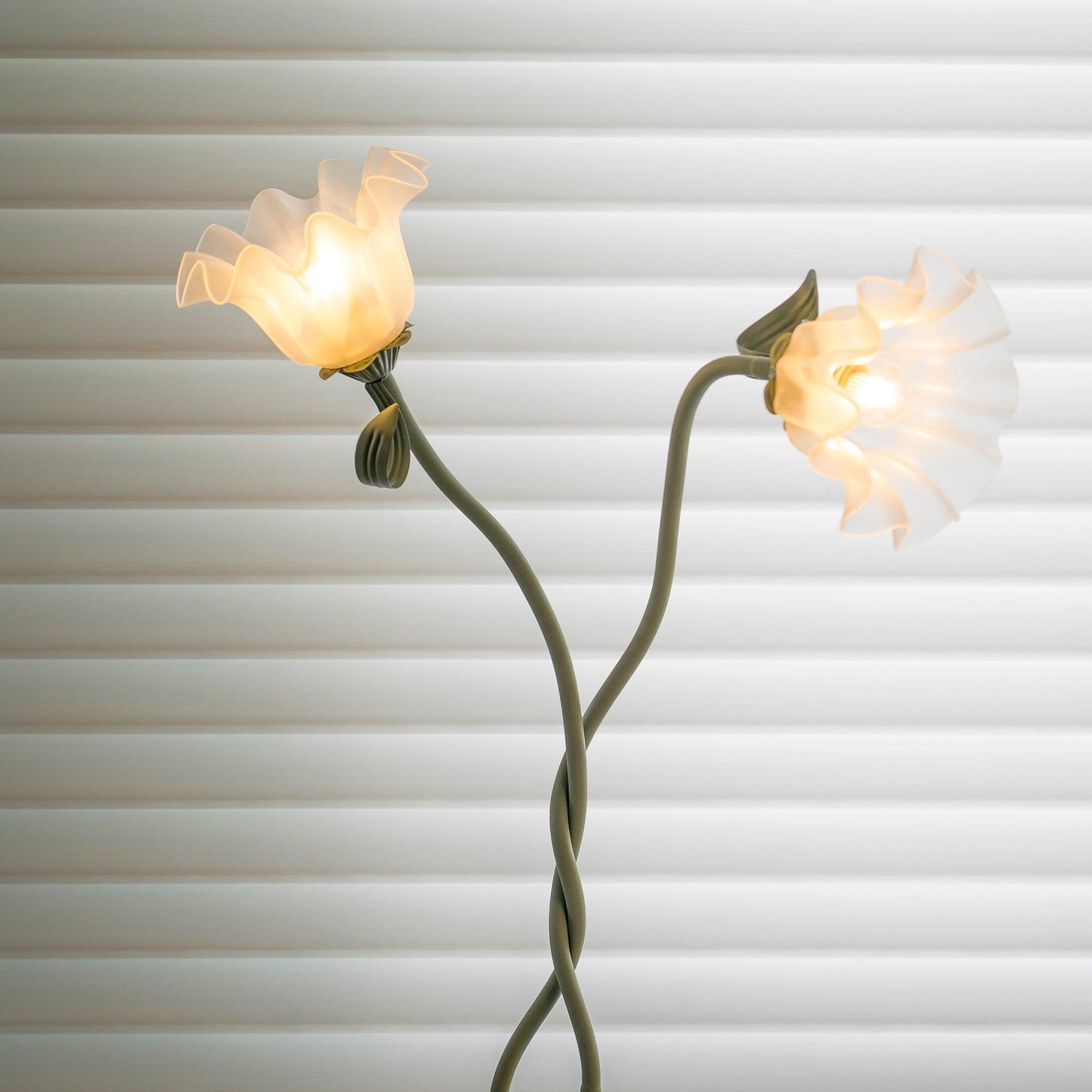 Vloerlamp Bloem Design Groen Wit Metaal 170cm 2-3 Lichts LED Sfeerlamp Woonkamer Slaapkamer