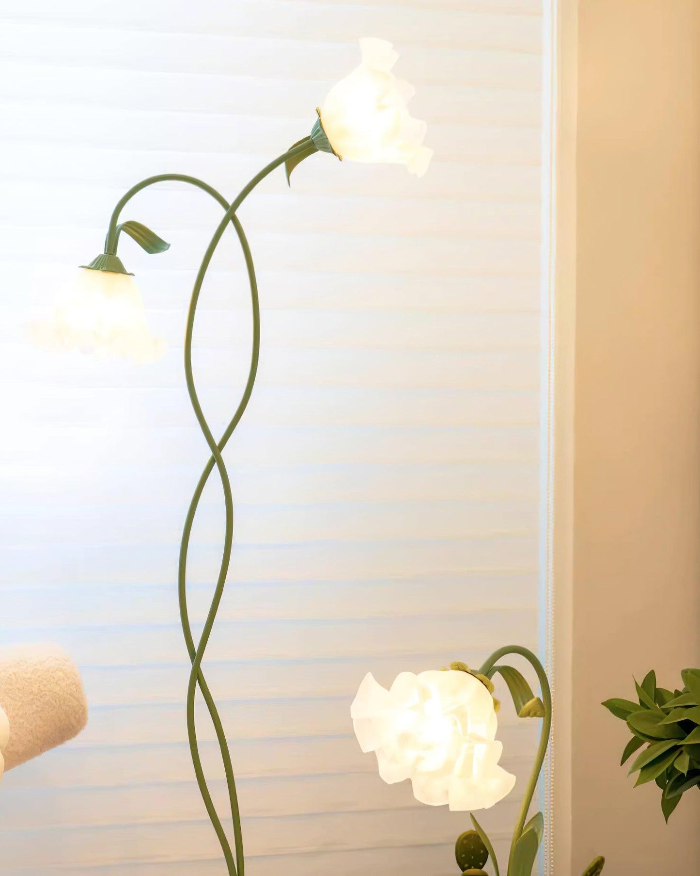 Vloerlamp Bloem Design Groen Wit Metaal 170cm 2-3 Lichts LED Sfeerlamp Woonkamer Slaapkamer