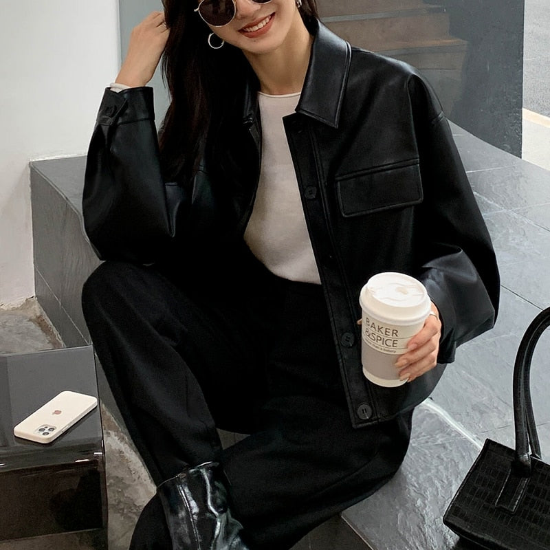 Lange Leren Jas Vrouwelijke Stijl Coat