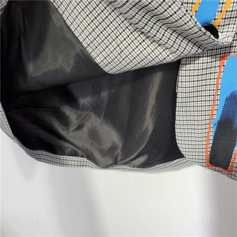Oversized Blazer met Leuke Tekst wordt: Oversized Blazer met Grappige Print
