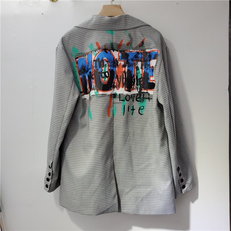 Oversized Blazer met Leuke Tekst wordt: Oversized Blazer met Grappige Print - StudioMarella