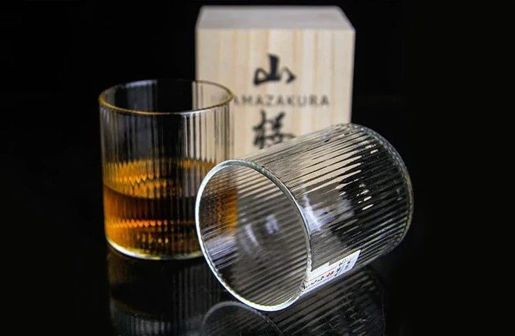 Japans Whiskyglas 320ml Hittebestendig Glas Vintage Stijl Handgemaakt met Houten Kist Whisky Drinkglas Borrelglas Geschenkverpakking Premium Glaswerk Scandinavisch Interieur