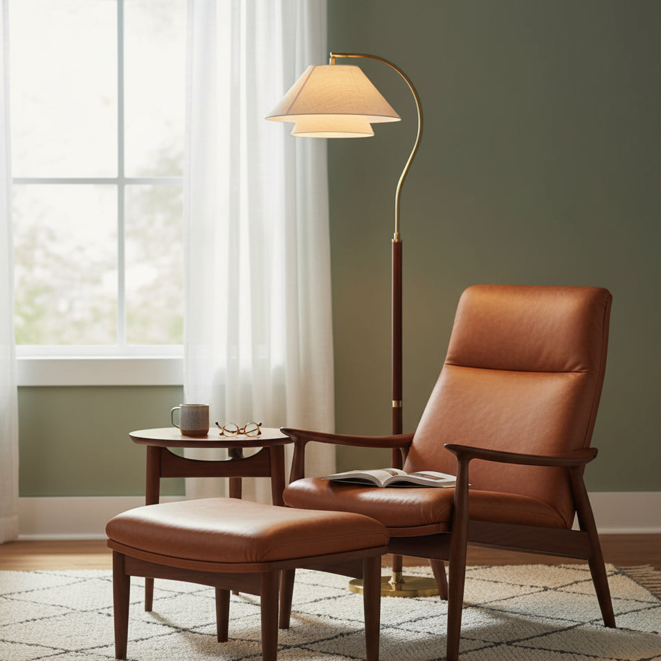Luxe Vloerlamp met Dubbele Stoffen Kap en Houten Details – 155 cm Hoog Design Statement