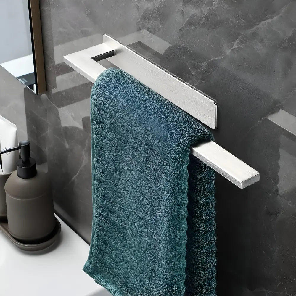 Handdoekhouder Zonder Boren RVS Geborsteld Zelfklevend Badkamer Wandmontage Compact Opbergen Vochtbestendig Stijlvol