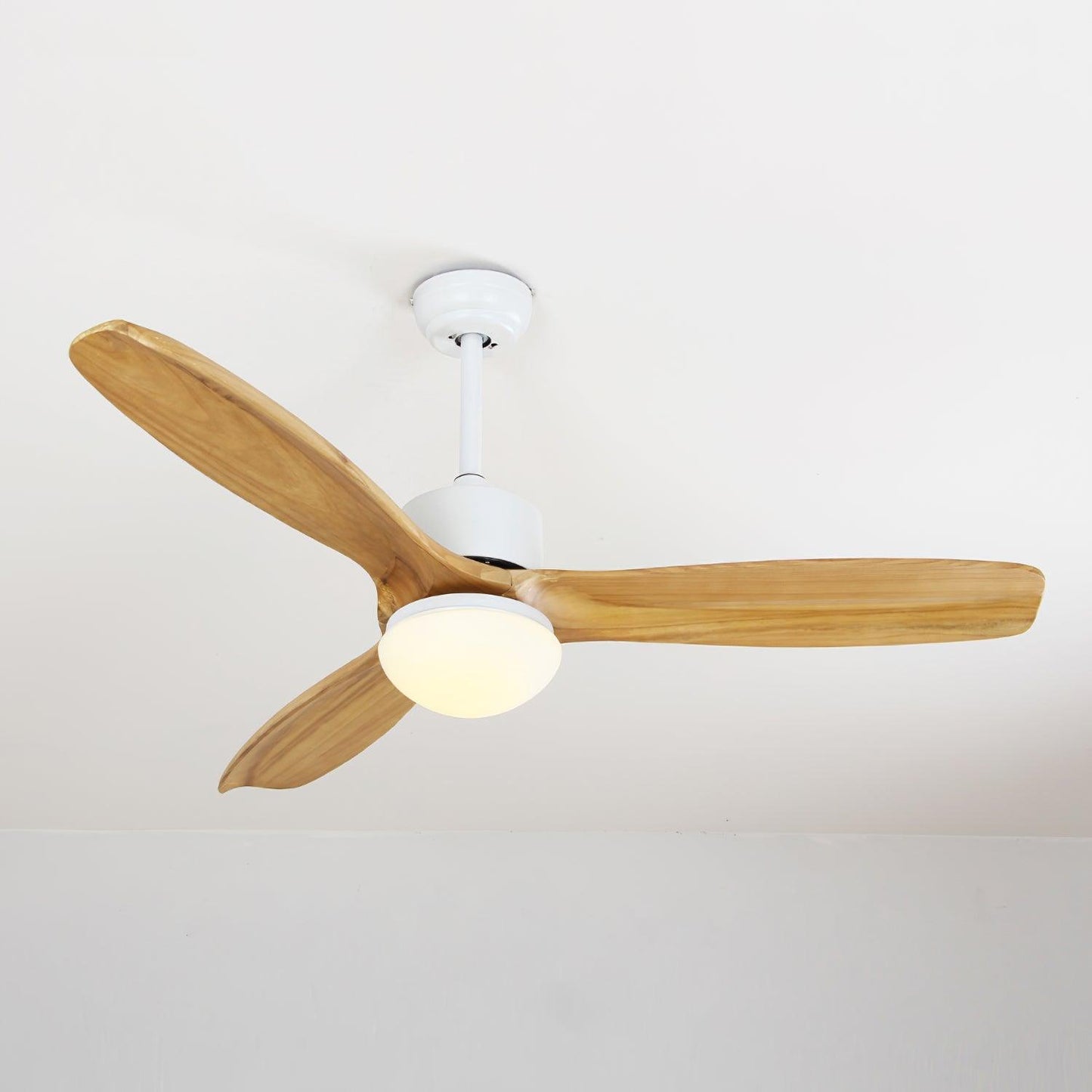 Scandinavische Plafondventilator met Verlichting Elegance Naturel – Vierkanten Houten Bladen met LED-Lamp & Afstandsbediening