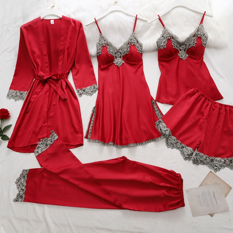 Vrouwelijke Pyjama Set Zachte Zijde Luxe Comfortabel