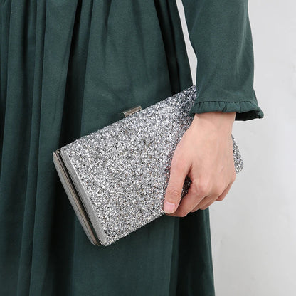 Luxe Clutch met Diamantjes voor Avondjurk
