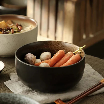 Keramische Kommenset 4-Delig – Moderne Ambachtelijke Schalen voor Soep, Ramen en Salade