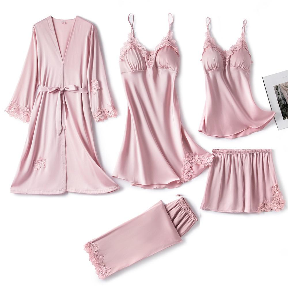 Vrouwelijke Pyjama Set Zachte Zijde Luxe Comfortabel