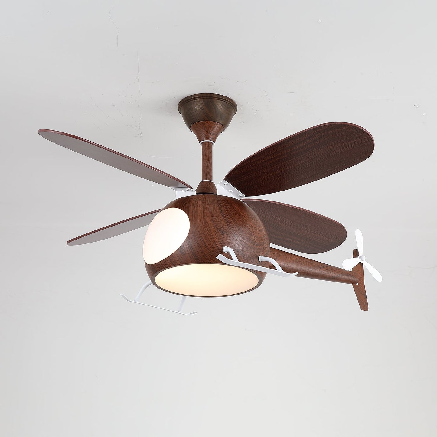 Moderne Plafondventilator met Verlichting Aviara Breeze – Ø70×H30 cm – 6 Snelheden – LED 35W – Walnoot & Houtkleur – Afstandsbediening – Kinderkamer & Woonkamer