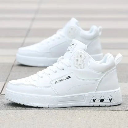 Hoge top sneakers met vetersluiting