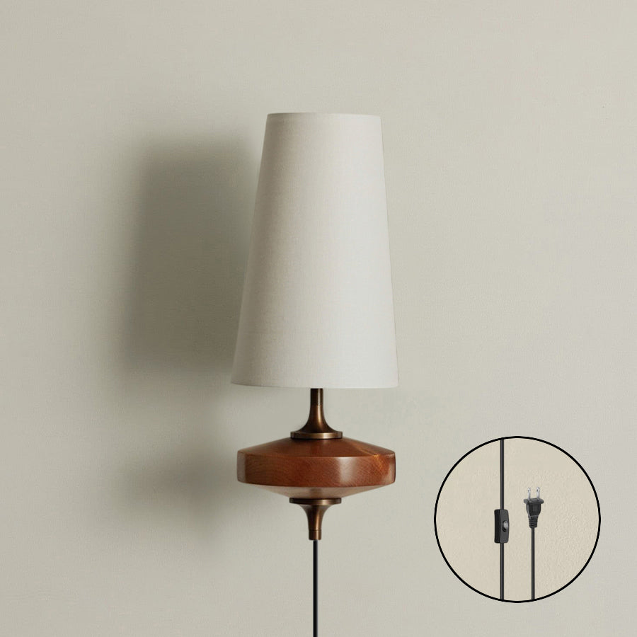 Design Wandlamp met Stekker in Hout en Messing – Natuurlijke Verlichting met Stoffen Kap 1 of 2 Lichtpunten