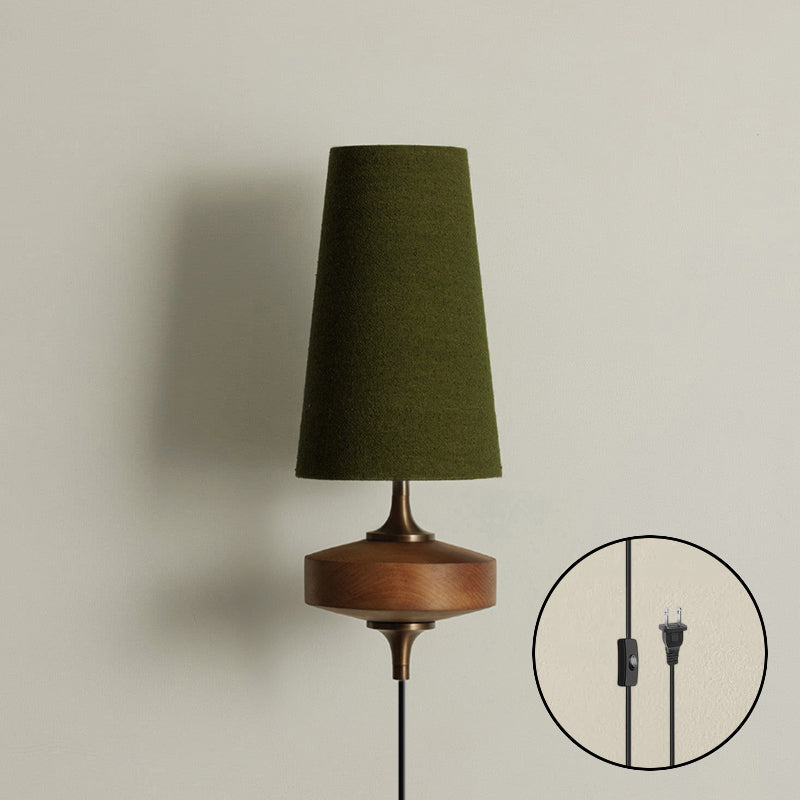 Design Wandlamp met Stekker in Hout en Messing – Natuurlijke Verlichting met Stoffen Kap 1 of 2 Lichtpunten