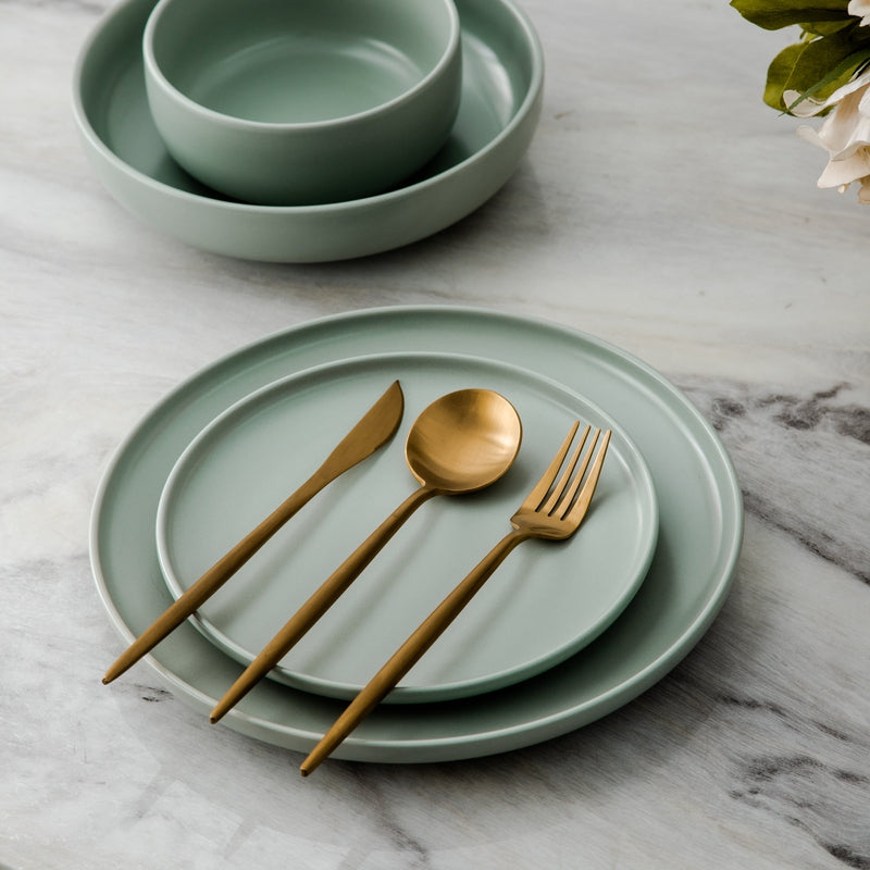Minimalistisch Bestekset Titanium-Coating 18/10 Roestvrij Staal Premium Servies Modern Tafelgerei Luxe Eetgerei Chique Tafelstyling Elegant Cutlery Set 4 tot 16 Personen