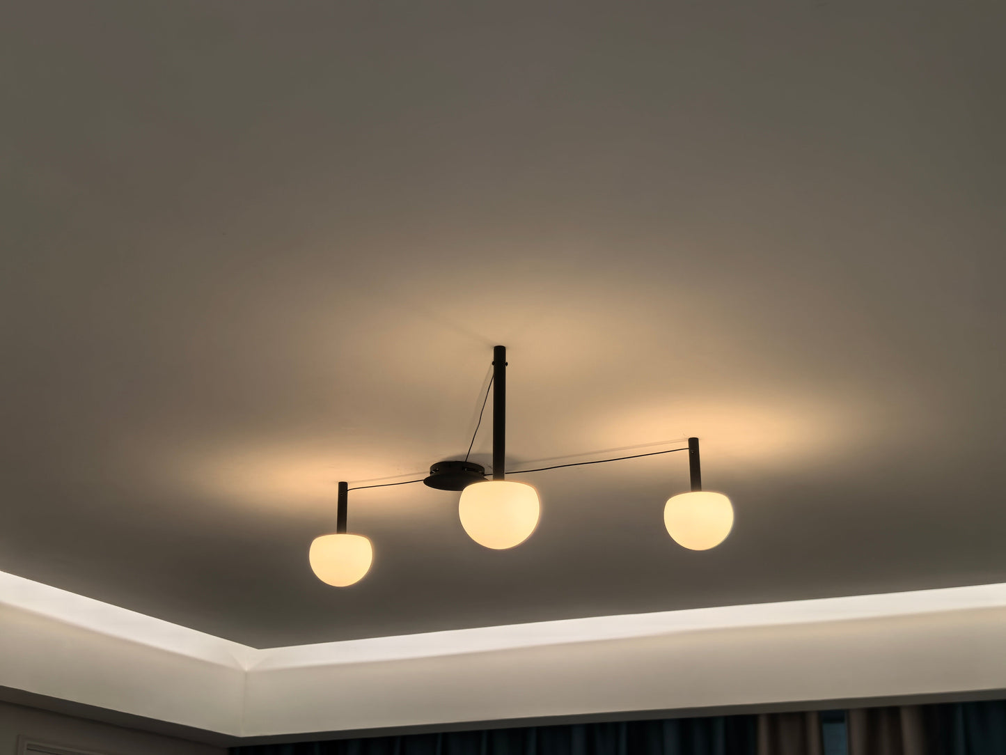 Plafondlamp Glazen Bollen Verstelbaar Metaal Wit Woonkamer Slaapkamer Modern