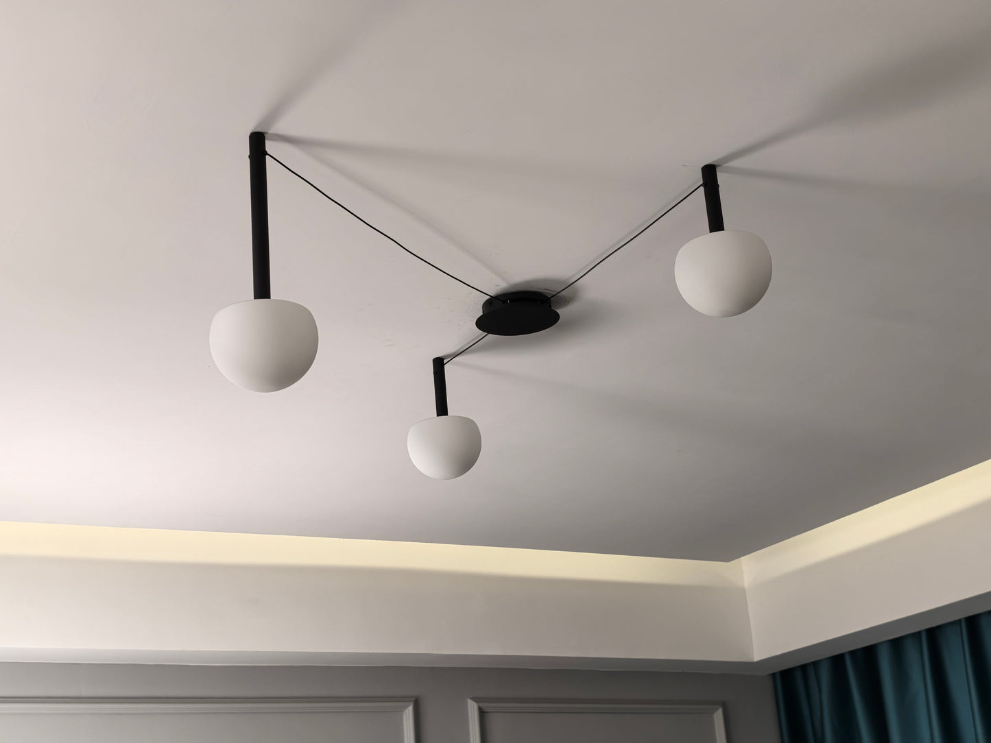 Plafondlamp Glazen Bollen Verstelbaar Metaal Wit Woonkamer Slaapkamer Modern