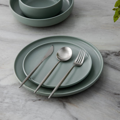 Minimalistisch Bestekset Titanium-Coating 18/10 Roestvrij Staal Premium Servies Modern Tafelgerei Luxe Eetgerei Chique Tafelstyling Elegant Cutlery Set 4 tot 16 Personen
