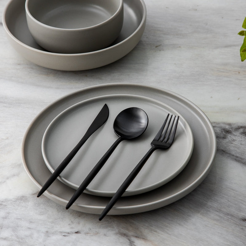 Minimalistisch Bestekset Titanium-Coating 18/10 Roestvrij Staal Premium Servies Modern Tafelgerei Luxe Eetgerei Chique Tafelstyling Elegant Cutlery Set 4 tot 16 Personen