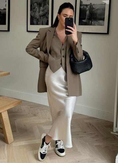 Maxi Rok van Satijn met Glans Comfy en Luchtig