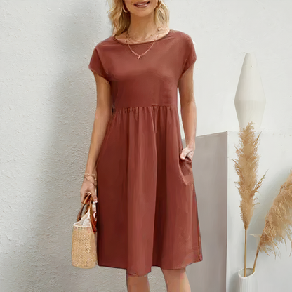 Vrouwelijke Feestjurk Elegant en Chic